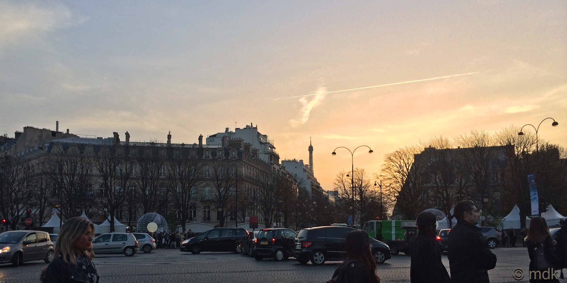 Rond Point traffic chaos