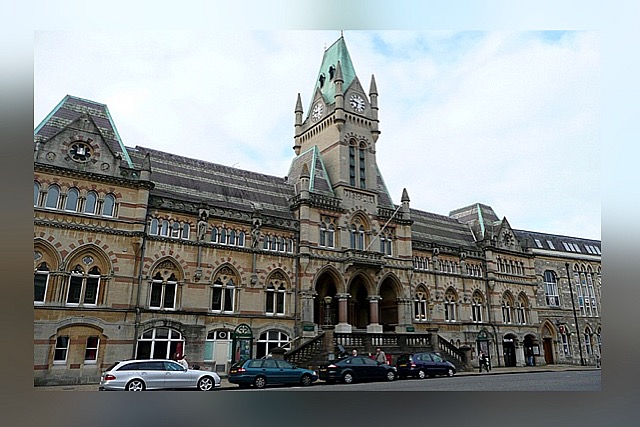 Winchester Guildhall from geography.org.uk by Graham Horn
